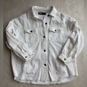 Zara Men’s White Oversized Corduroy Button-Up Shirt Jacket with Pockets